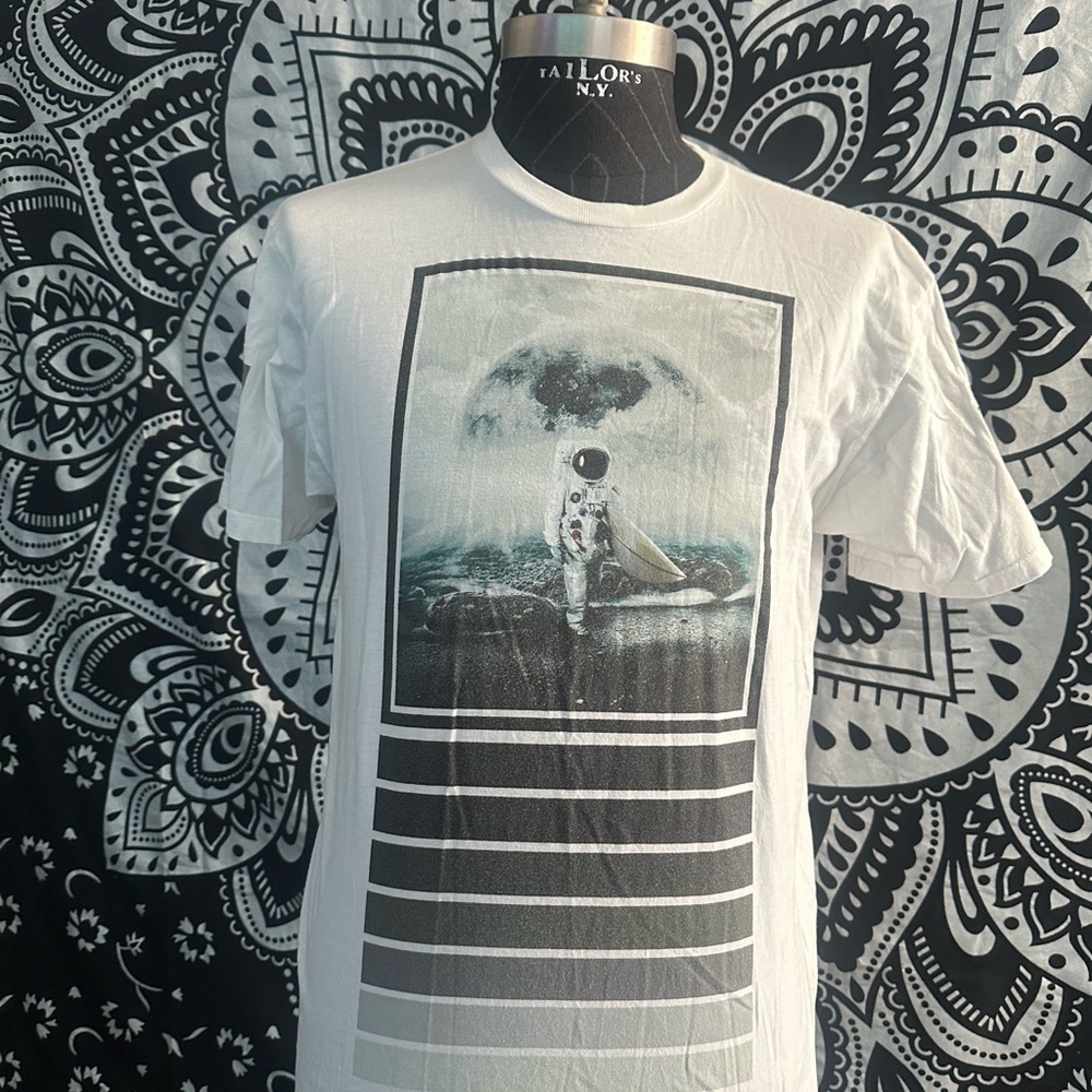 Imaginary Foundation white graphic t-shirt